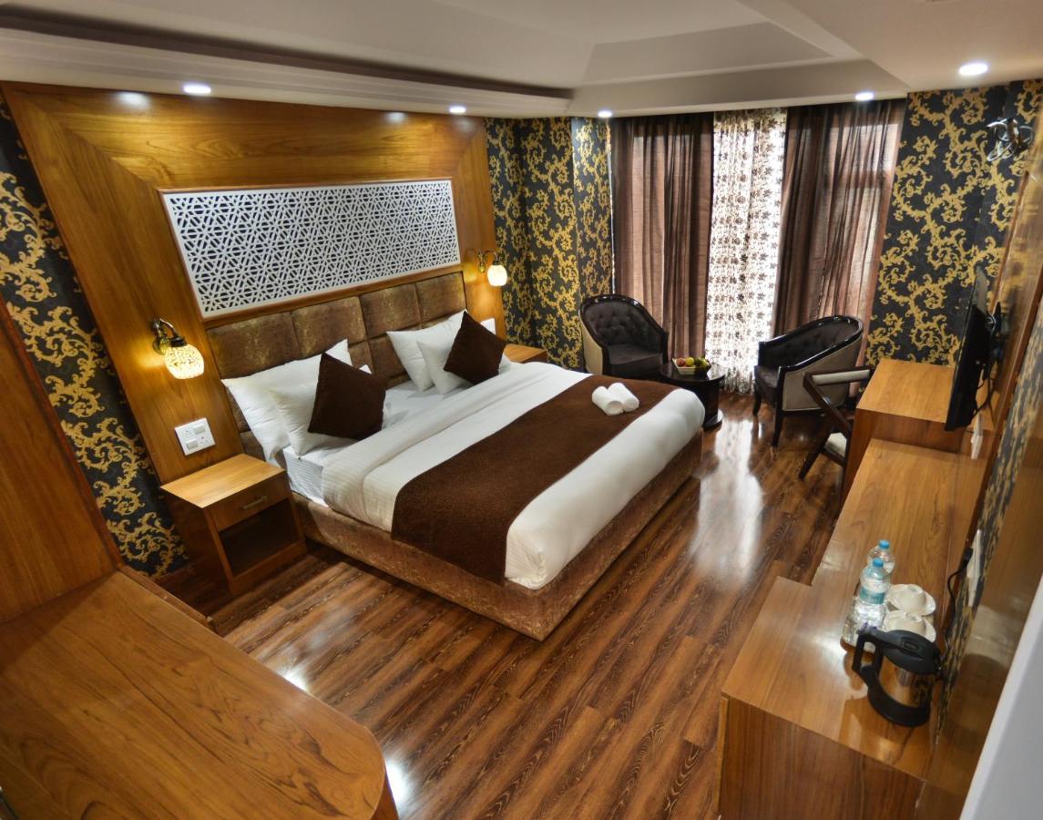 Hotel The Montreal Telbal Luaran gambar