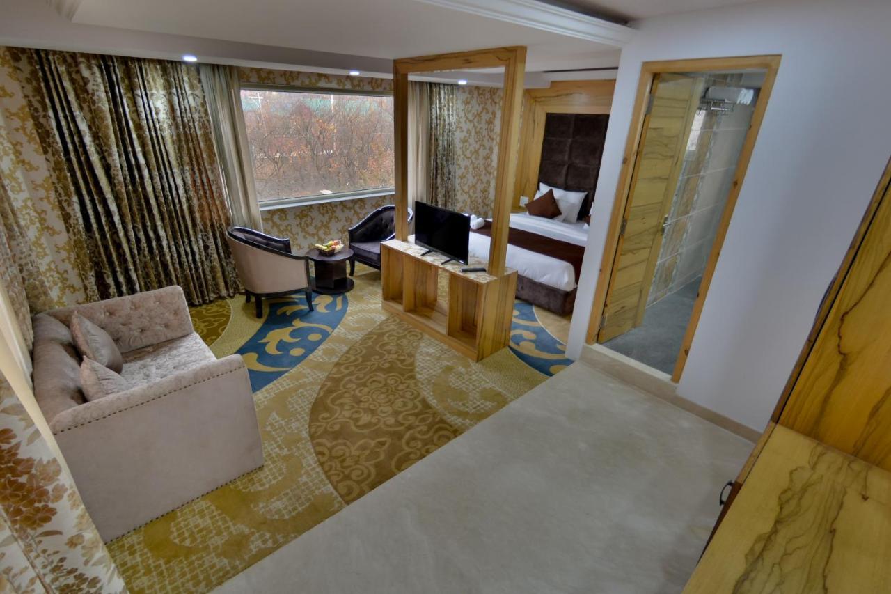 Hotel The Montreal Telbal Luaran gambar