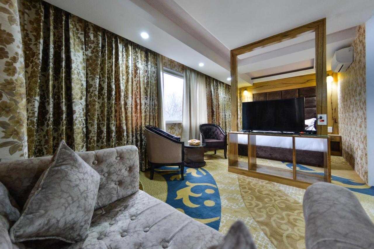 Hotel The Montreal Telbal Luaran gambar