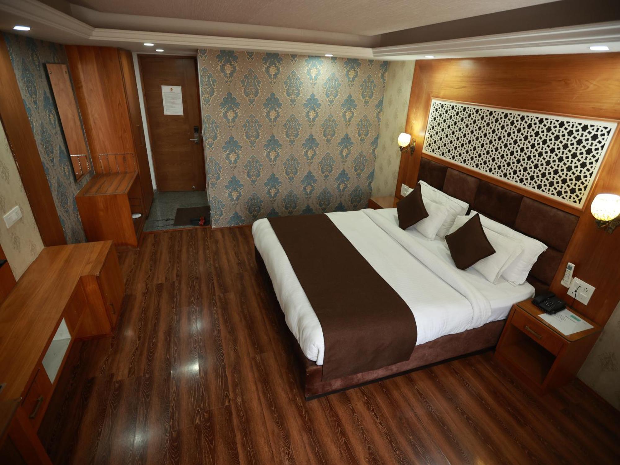 Hotel The Montreal Telbal Luaran gambar