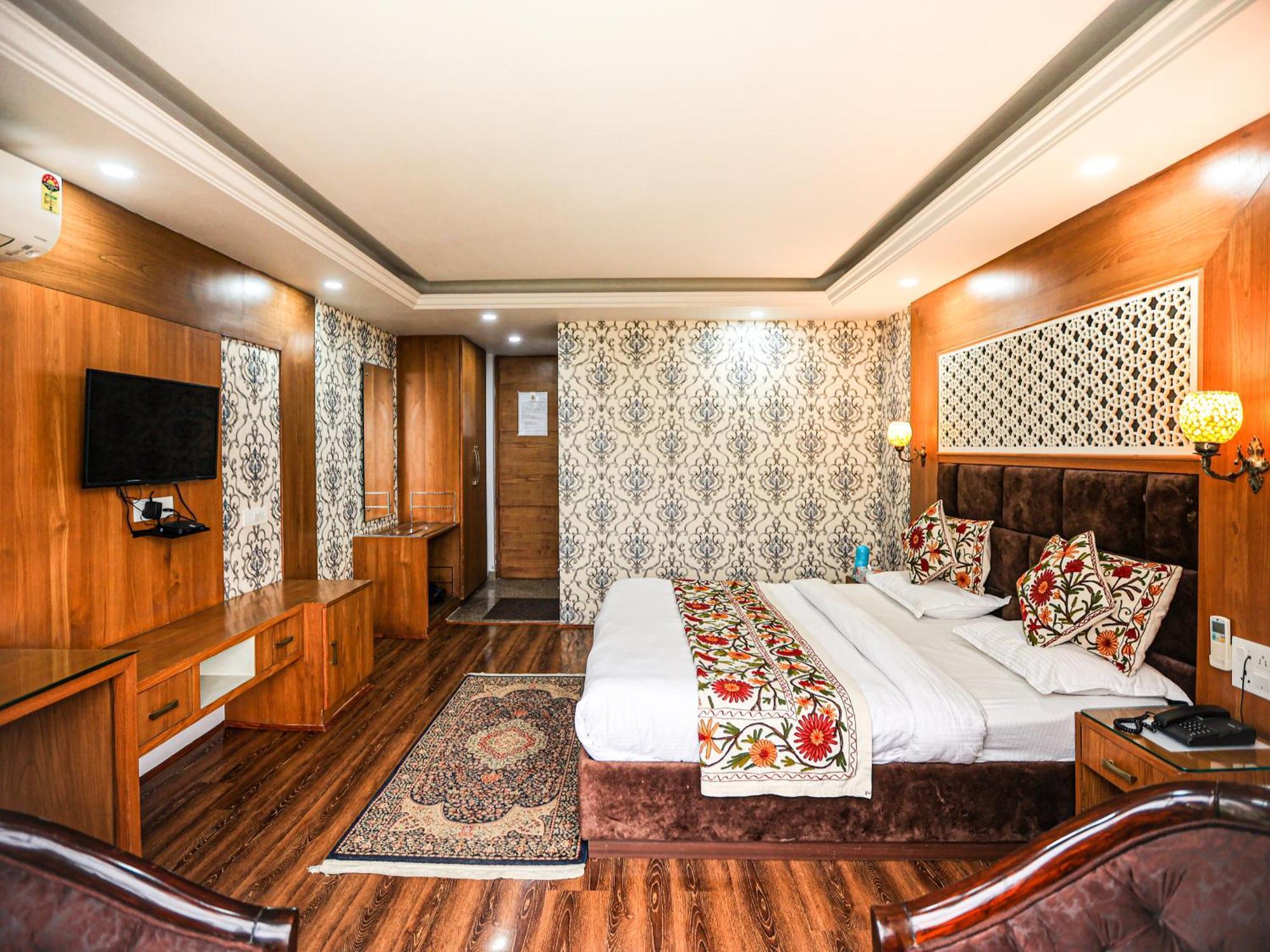 Hotel The Montreal Telbal Luaran gambar