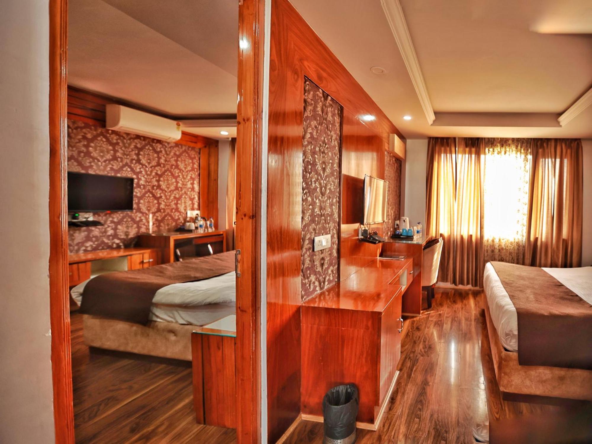 Hotel The Montreal Telbal Luaran gambar